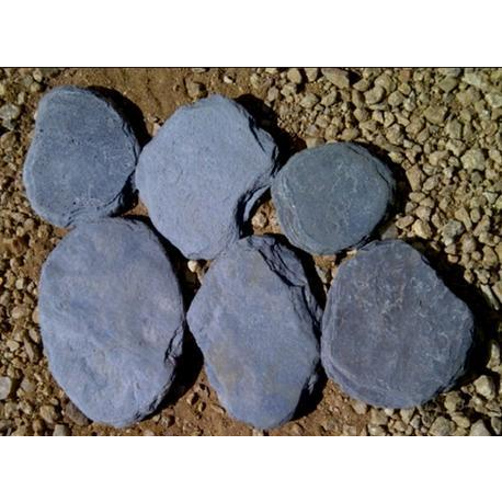 1 Ton Tumbled Black Slate Pebbles (50 x 20Kg bags)