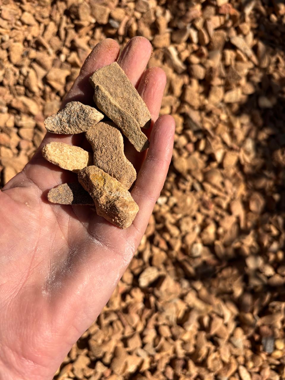 4 Ton Gravel Aggregate - (Brown) 13MM